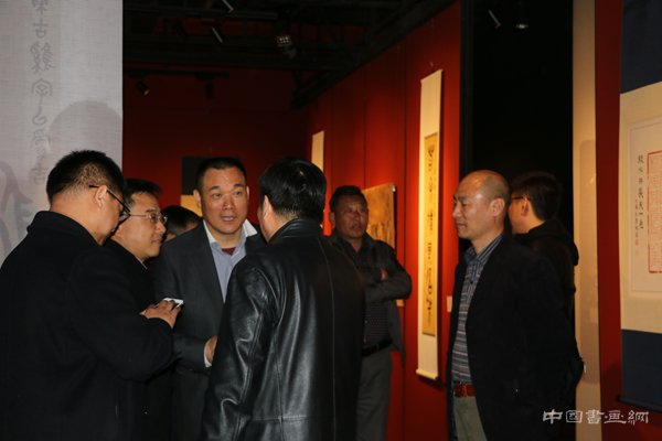 中西合璧 异曲同工---让•科尔托与王玉忠作品交流展